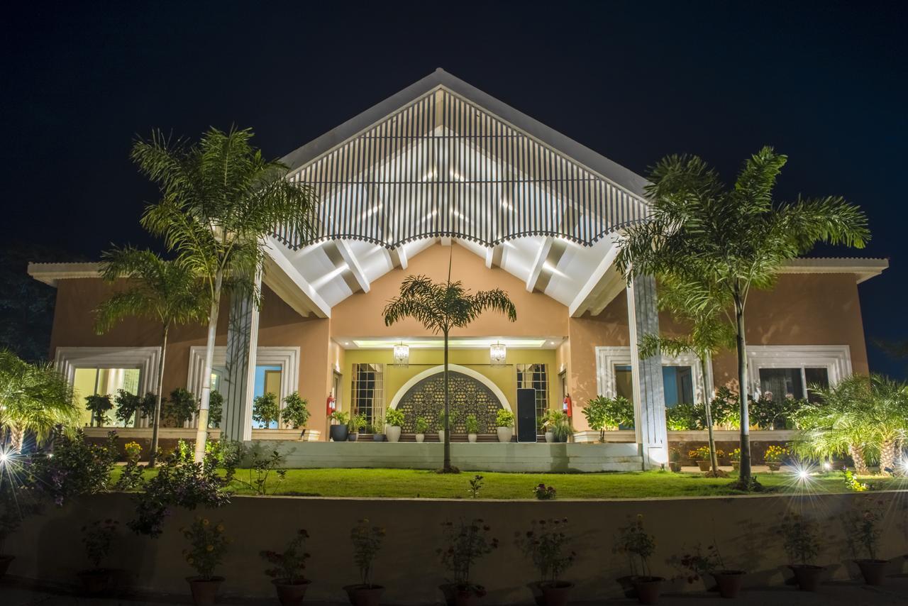 Swosti Chilika Resort Kānāipur Kültér fotó