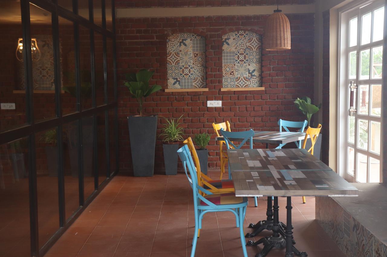 Swosti Chilika Resort Kānāipur Kültér fotó