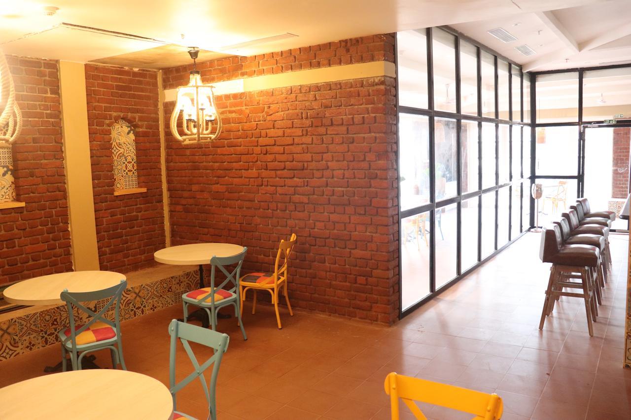 Swosti Chilika Resort Kānāipur Kültér fotó