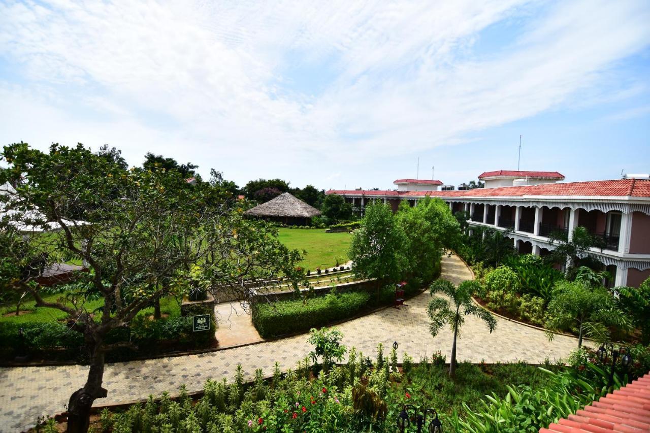 Swosti Chilika Resort Kānāipur Kültér fotó