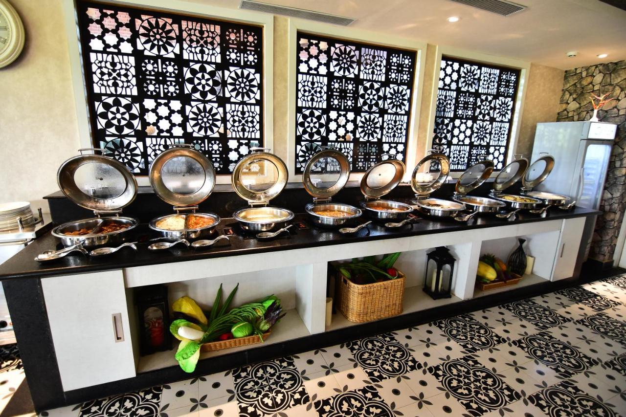 Swosti Chilika Resort Kānāipur Kültér fotó